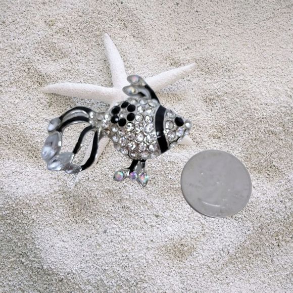 SilverTone Black Enamel Round Marquise Black and White Czech Crystal Fish Pin - Picture 3 of 4